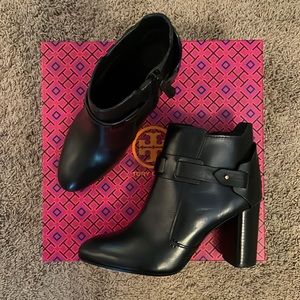 Tory Burch booties 7.5